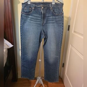Levi's Women's 501 Straight Leg Jeans in Medium Blue Size 16w